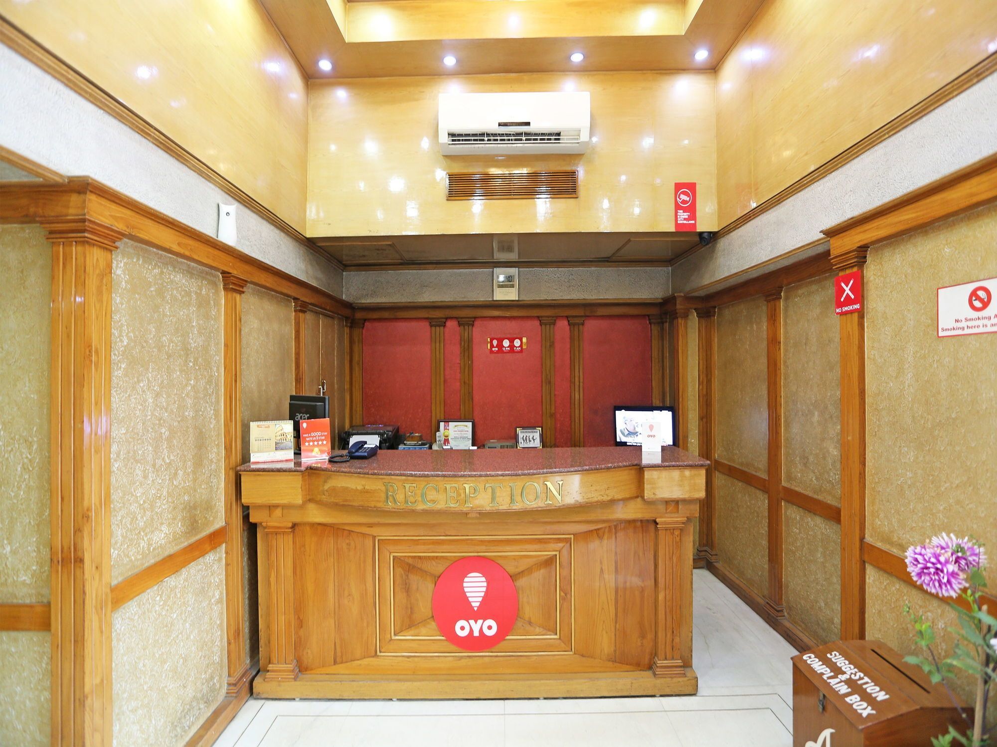 Hotel Amrit Regency 구와하티 외부 사진